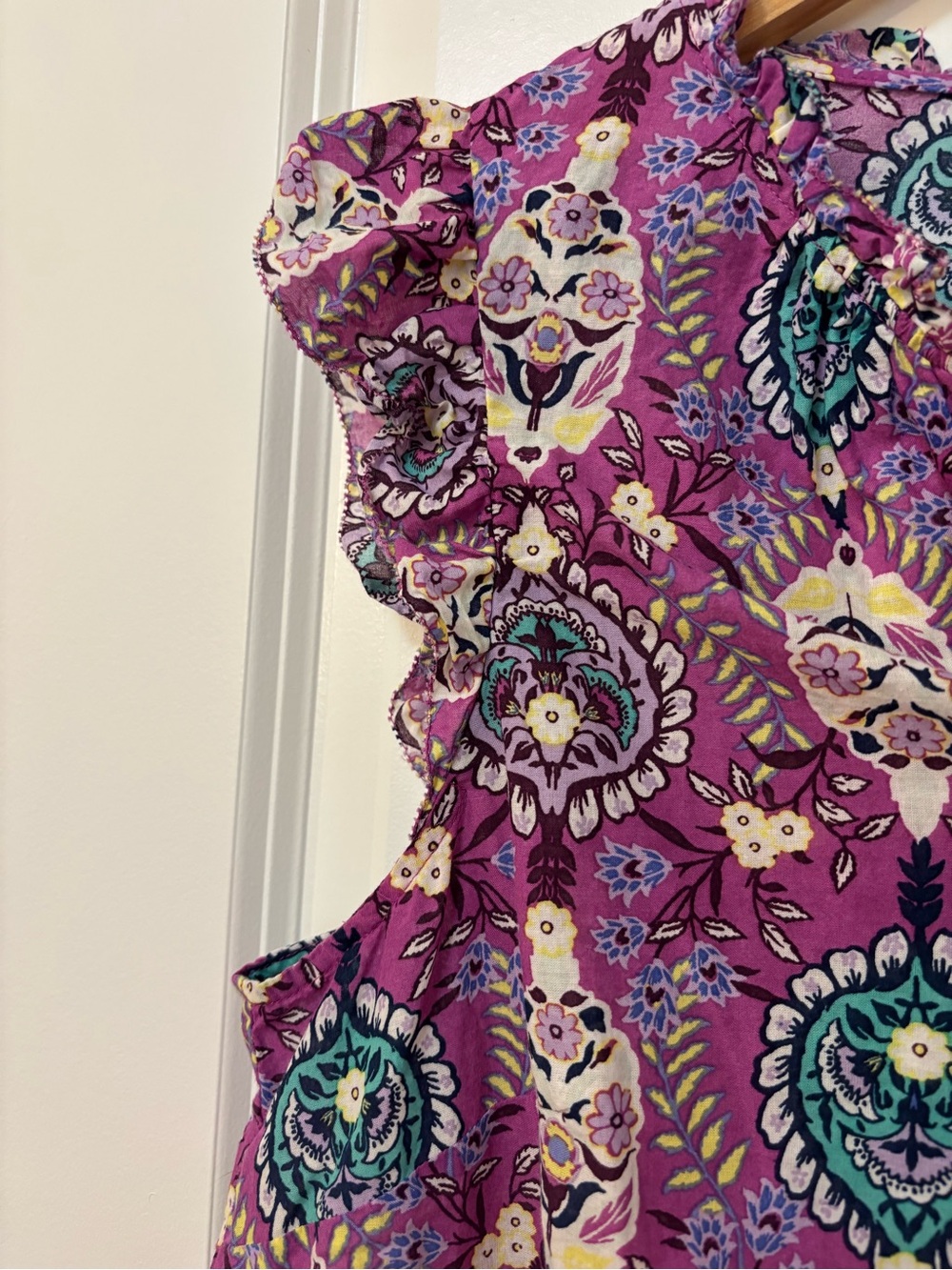Talbots 100% Cotton Multicolor "Floret Medallion" Print Sleeveless Top, Size L - Picture 4 of 6
